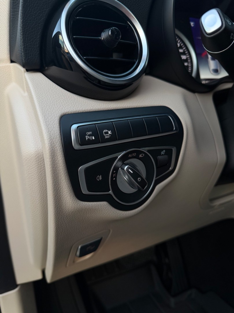 Mercedes-Benz GLC Kupé 220d 4MATIC A/T AMG line