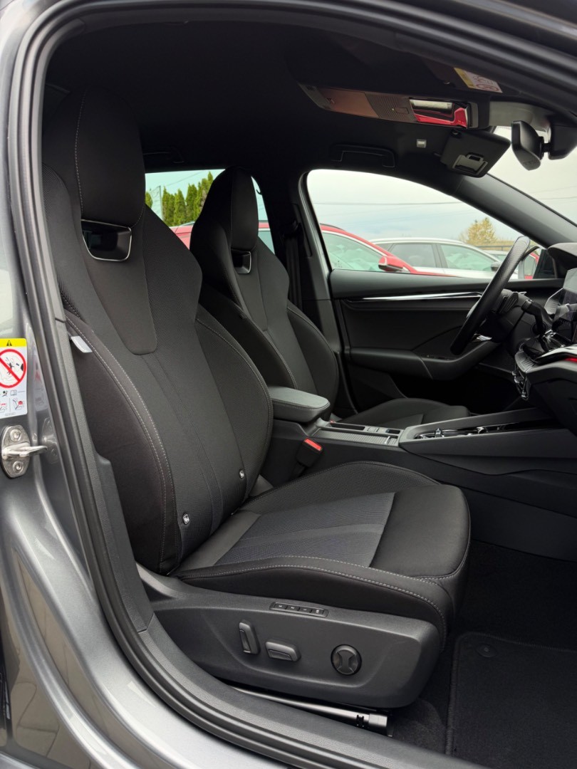 Škoda Octavia Combi 2.0TDi DSG Sport packet SK ŠPZ