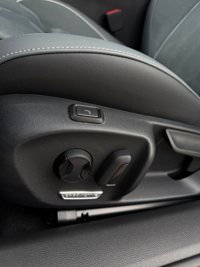 Volkswagen Passat Variant 2.0TDi DSG Elegance SK ŠPZ