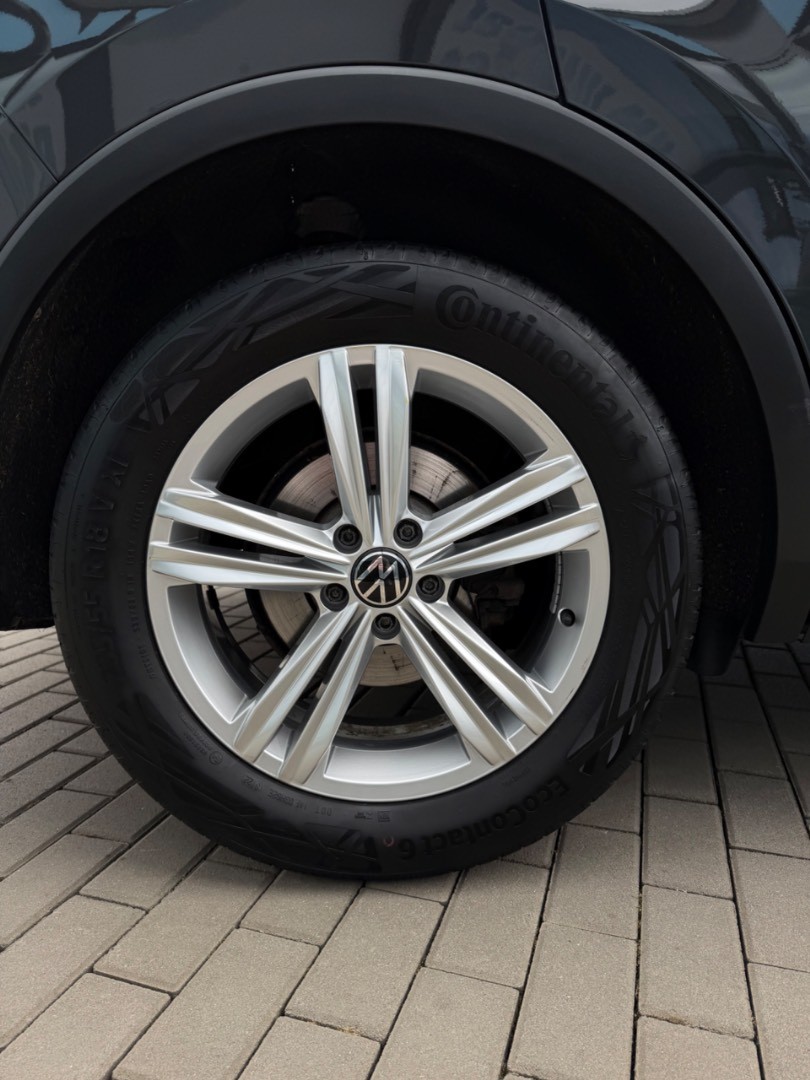 Volkswagen Tiguan 2.0TDi DSG 4Motion URBAN Edition SK ŠPZ