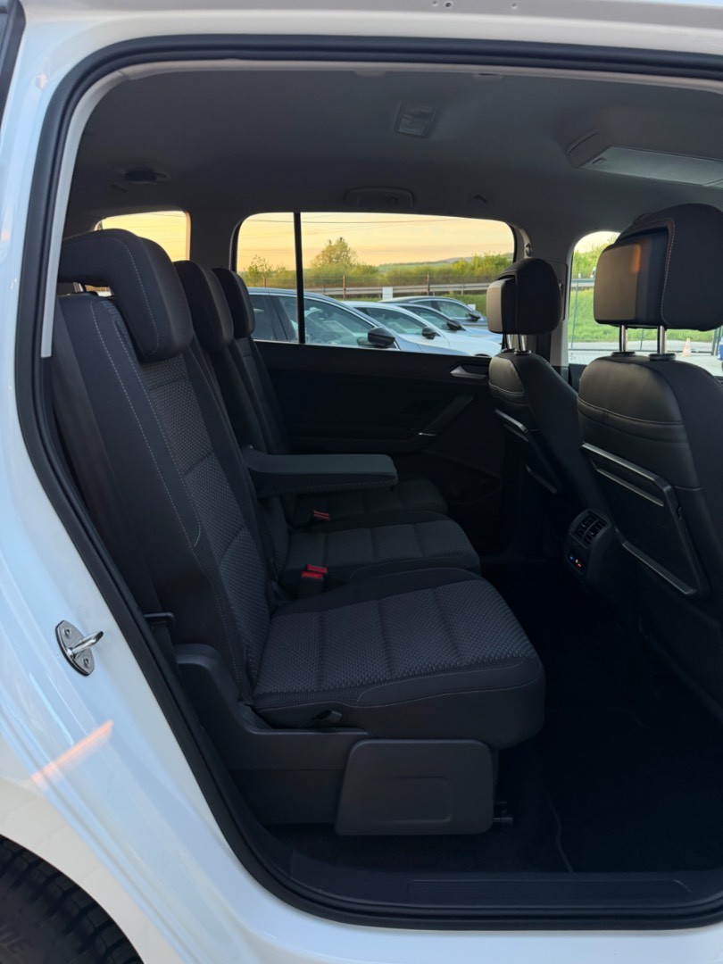 Volkswagen Touran 2.0 TDI SCR 150k Edition Comfortline DSG