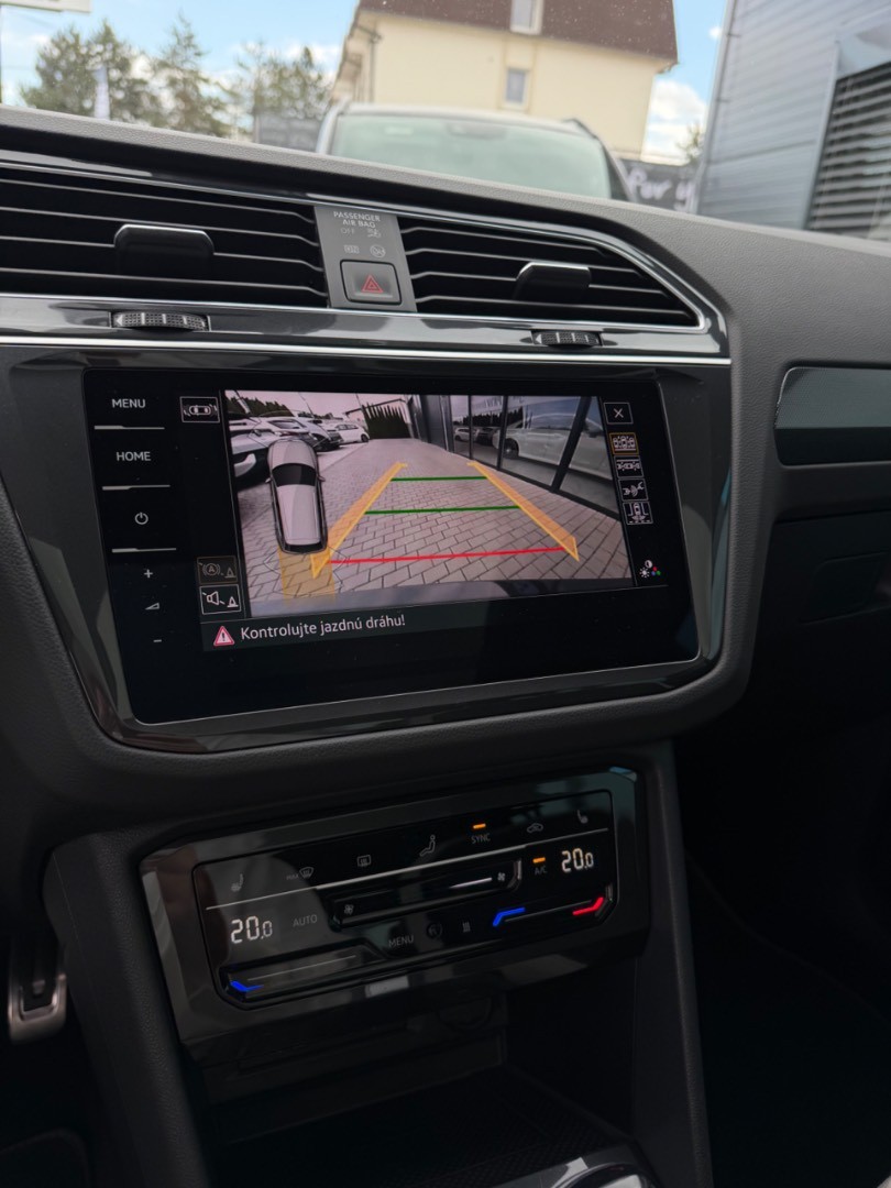 Volkswagen Tiguan 2.0TDi DSG 4Motion URBAN Edition SK ŠPZ