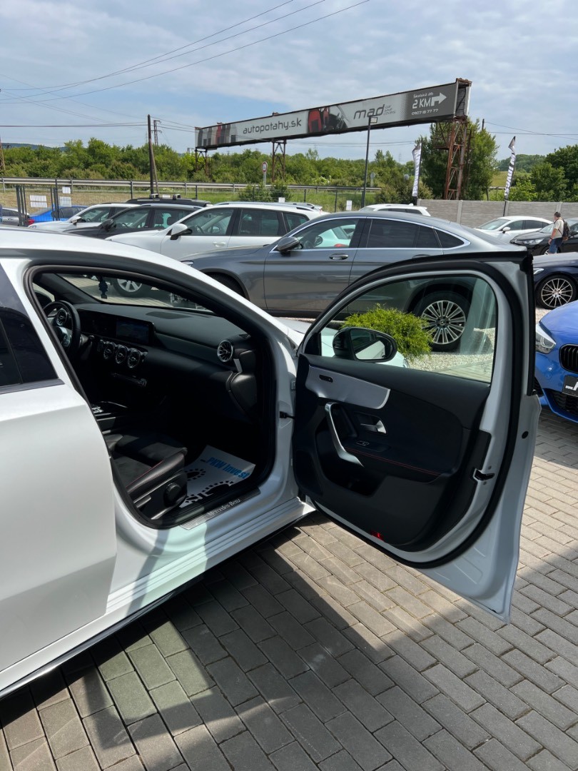 Mercedes-Benz A trieda 250 /T