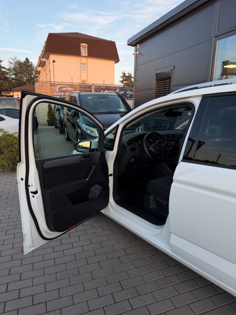 Volkswagen Touran 2.0 TDI SCR 150k Edition Comfortline DSG