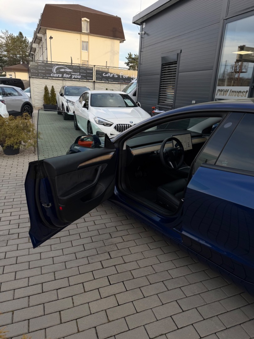 Tesla Model 3 Long Range Dual Motor 4×4 Refresh 366kW/82kWh