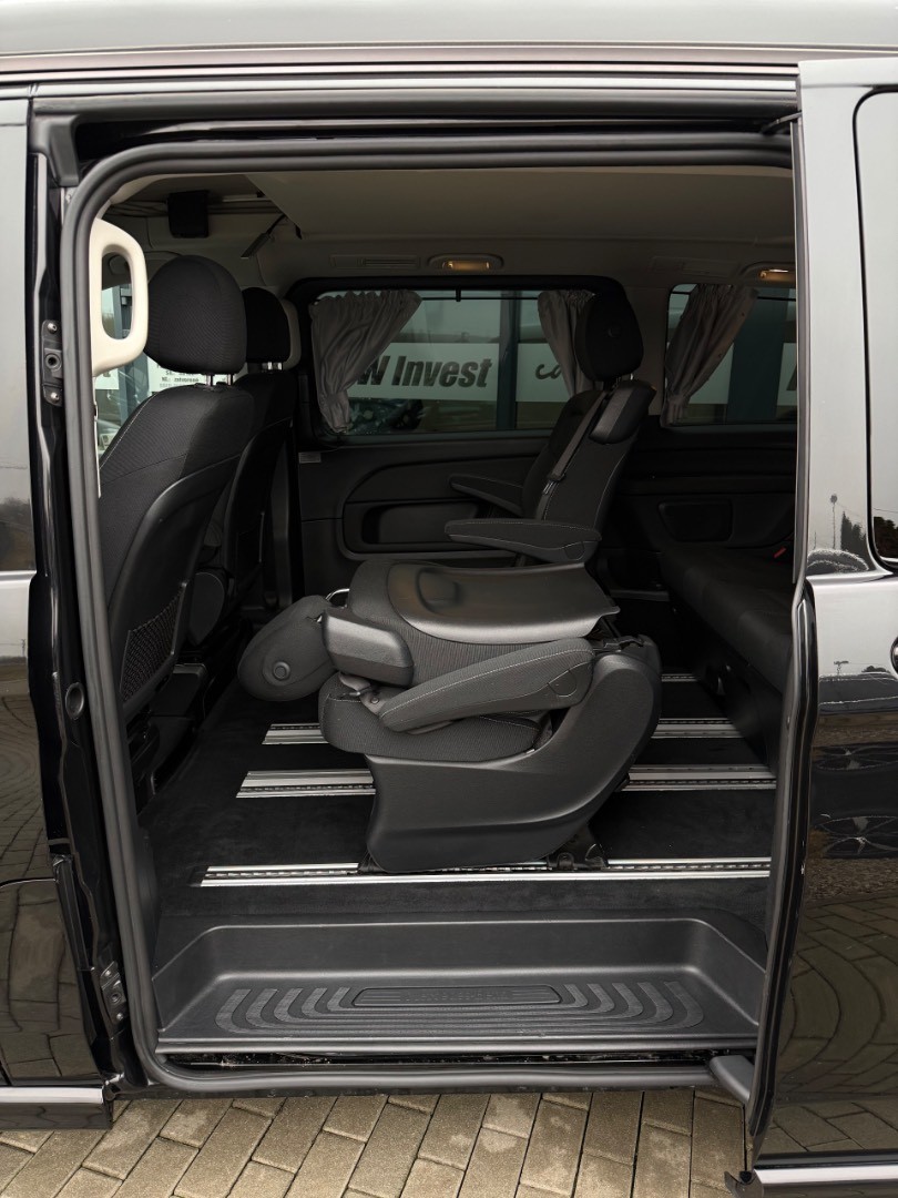 Mercedes-Benz V trieda 250CDi Marco Polo 4Matic A/T AMG line