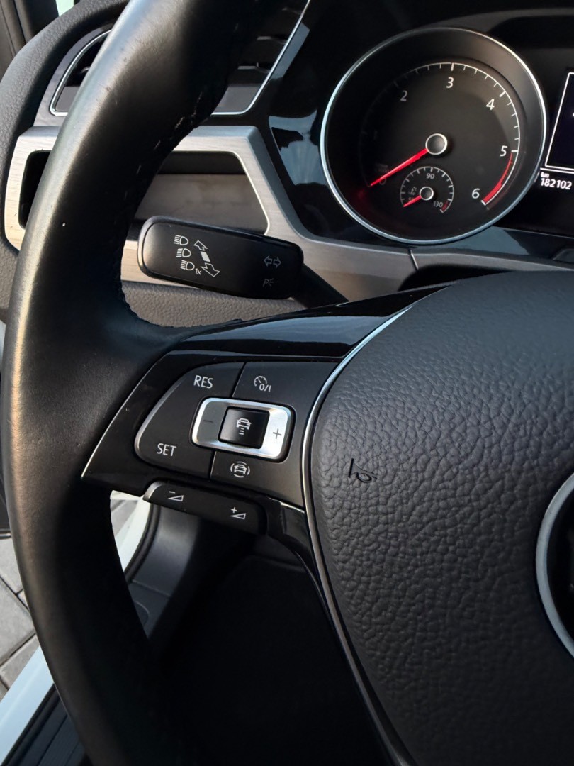 Volkswagen Touran 2.0 TDI SCR 150k Edition Comfortline DSG