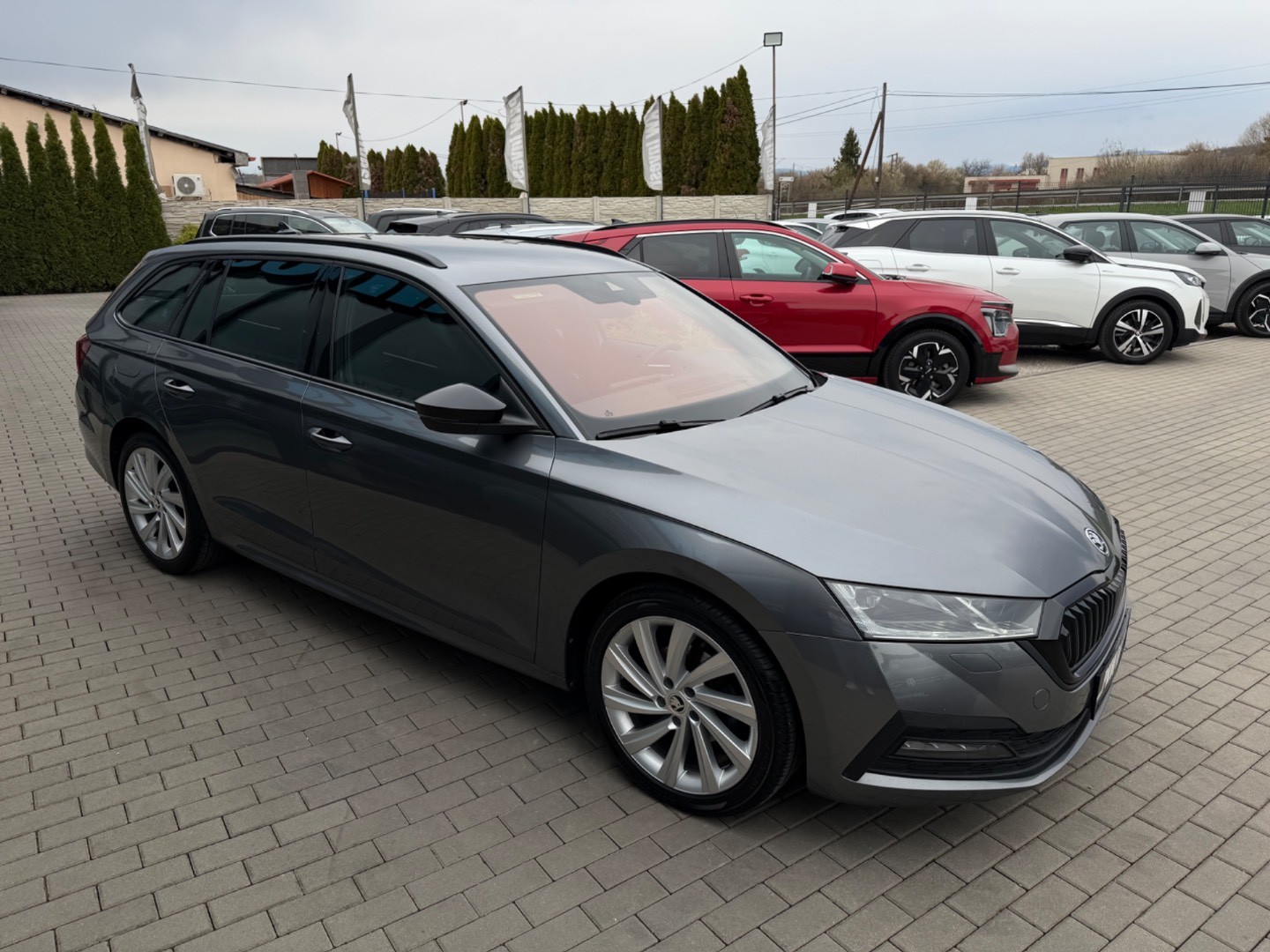 Škoda Octavia Combi 2.0TDi DSG Sport packet SK ŠPZ