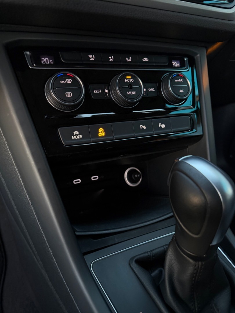 Volkswagen Touran 2.0 TDI SCR 150k Edition Comfortline DSG