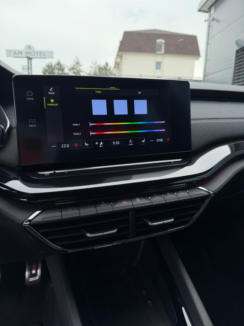 Škoda Octavia Combi 2.0TDi DSG Sport packet SK ŠPZ