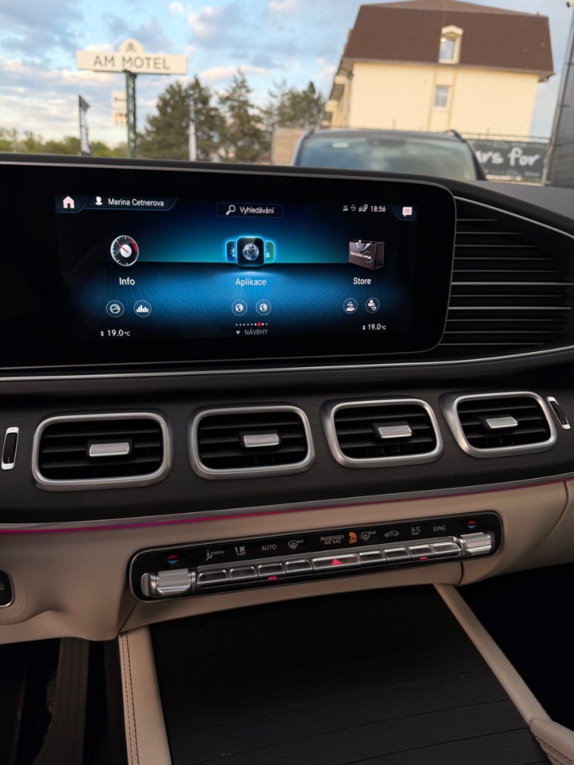 Mercedes-Benz GLE SUV 350d 4Matic A/T *KUPOVANÉ V SR*