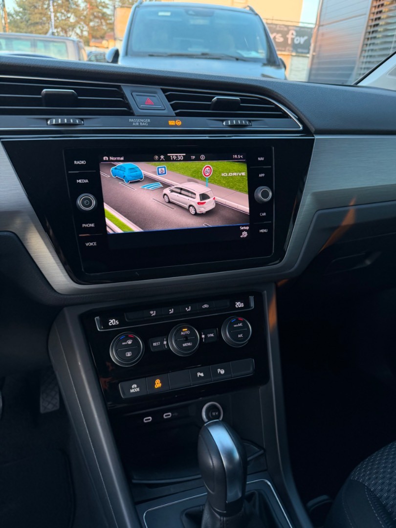 Volkswagen Touran 2.0 TDI SCR 150k Edition Comfortline DSG