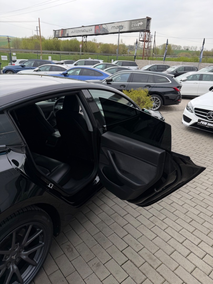 Tesla Model 3 Long Range Dual Motor 4×4 Refresh 366kW/82kWh