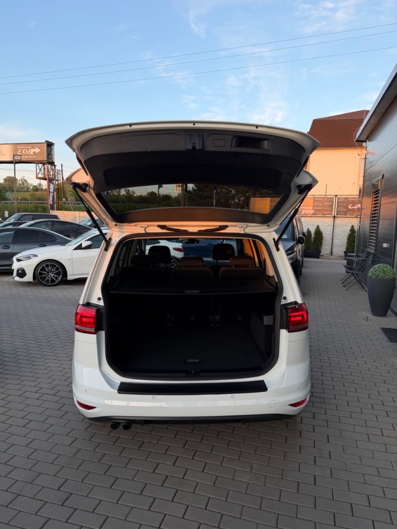 Volkswagen Touran 2.0 TDI SCR 150k Edition Comfortline DSG