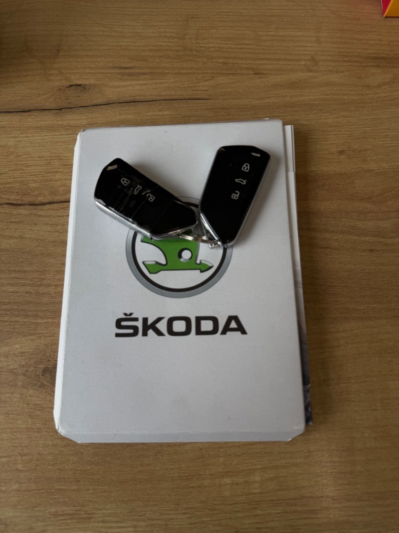 Škoda Octavia Combi 2.0TDi DSG Sport packet SK ŠPZ