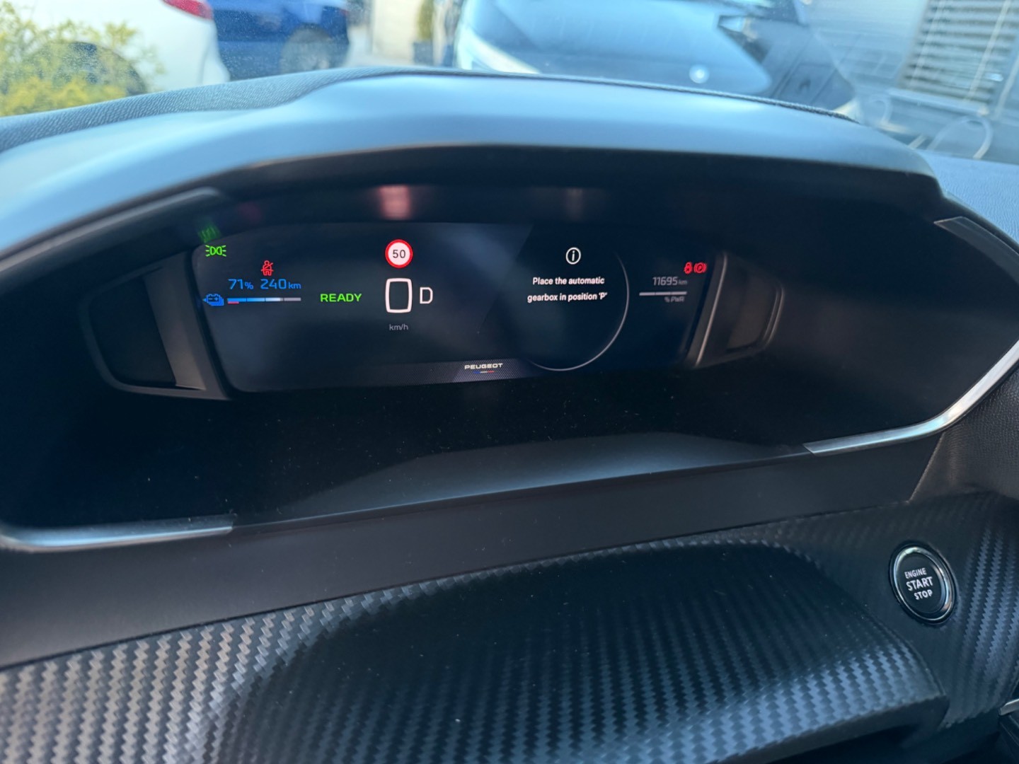 Peugeot 208 ALLURE Electric 100kW/50kWh SK ŠPZ