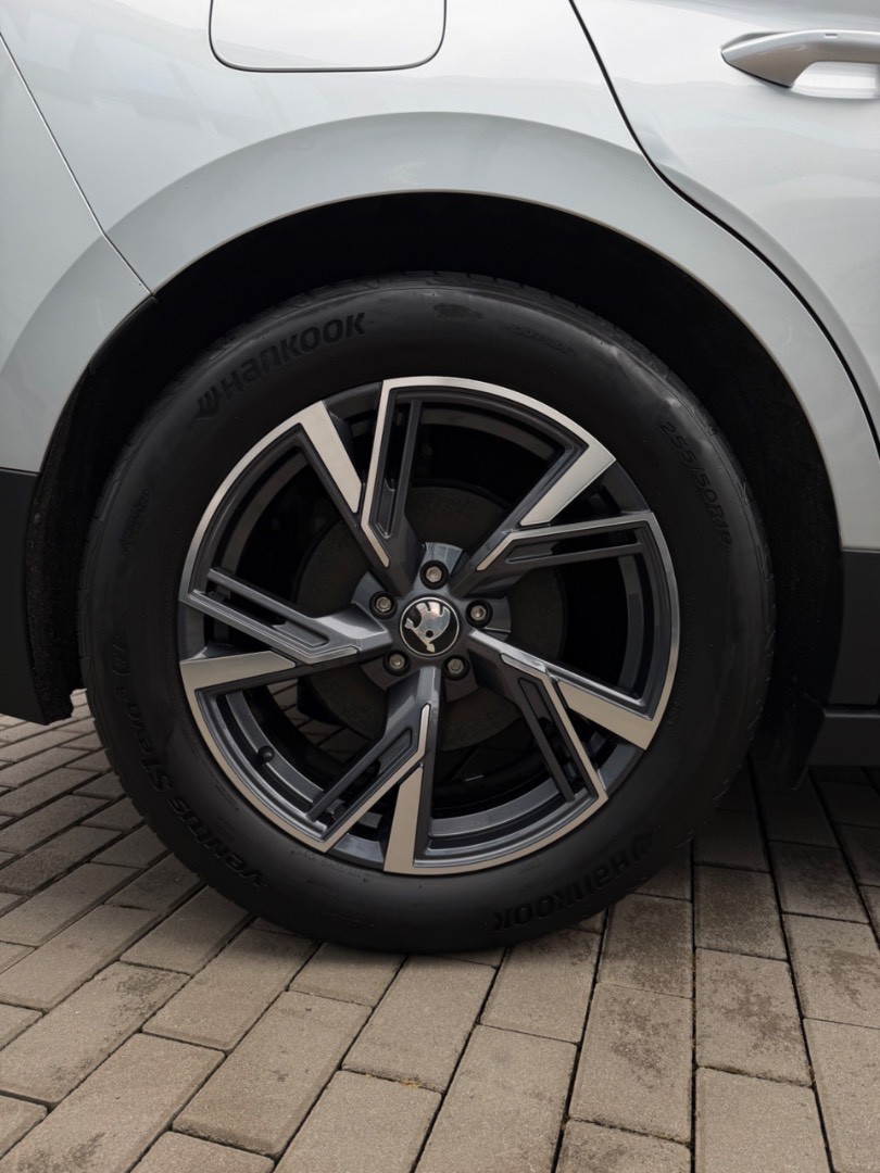 Škoda Enyaq IV Version “80” SK ŠPZ