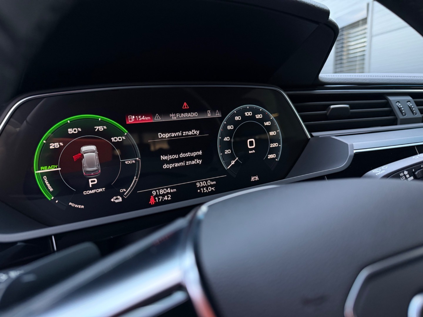 Audi E-tron 50 Quattro *Vzduch*Koža*Ťažné*