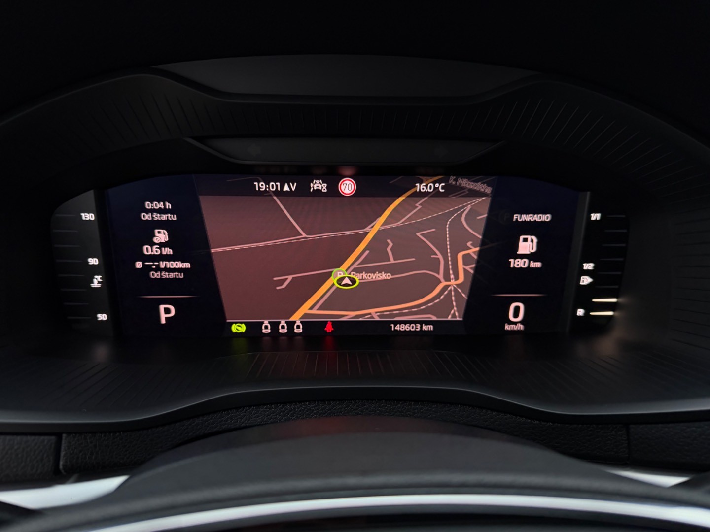 Škoda Karoq 2.0TDi DSG Style *Virtual*Kamera*Matrix*