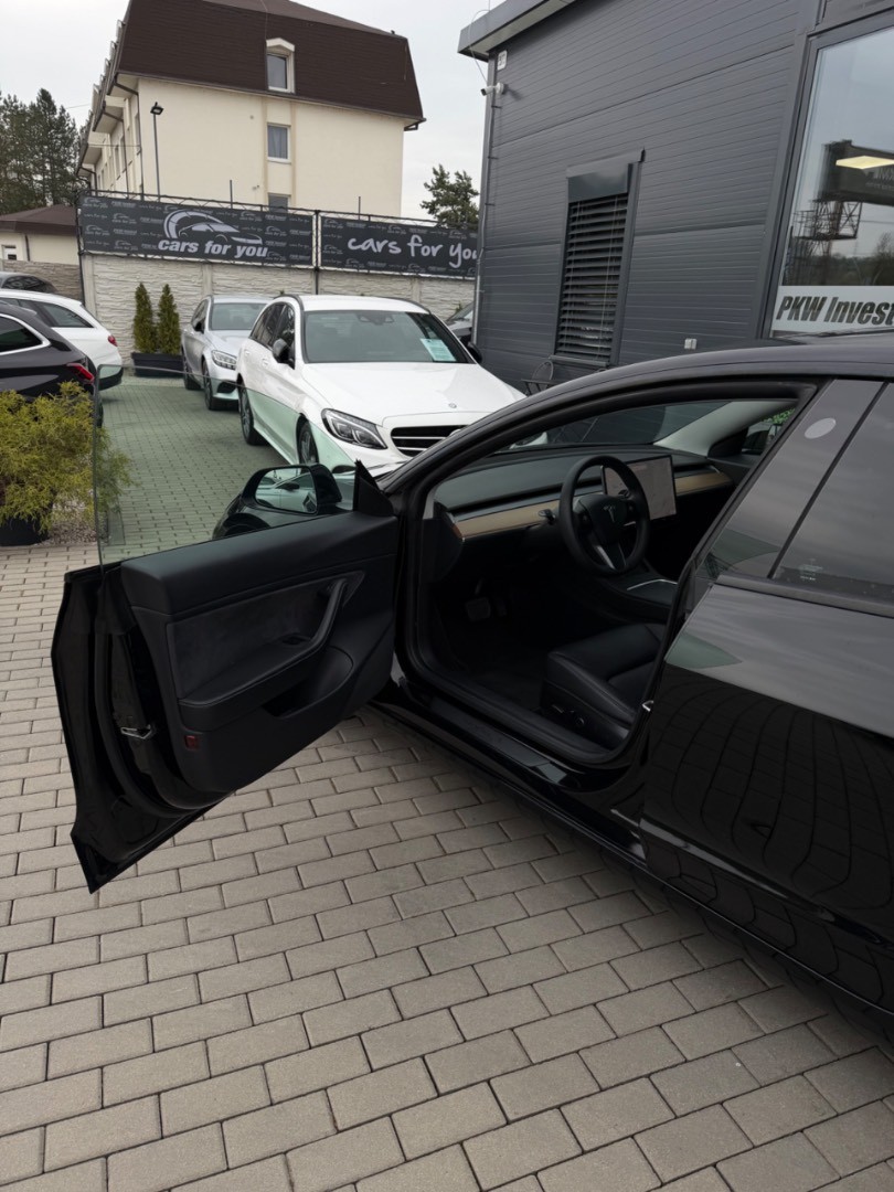 Tesla Model 3 Long Range Dual Motor 4×4 Refresh 366kW/82kWh