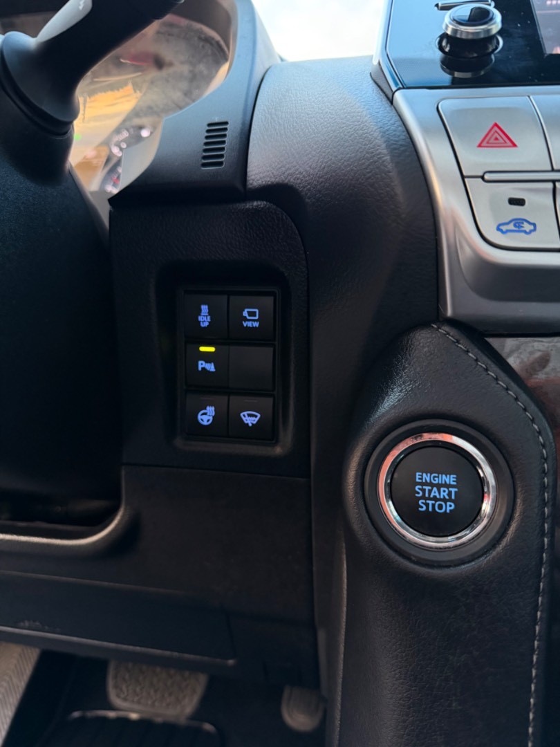 Toyota Land Cruiser 2.8 D-4D 204 Executive A/T 4×4