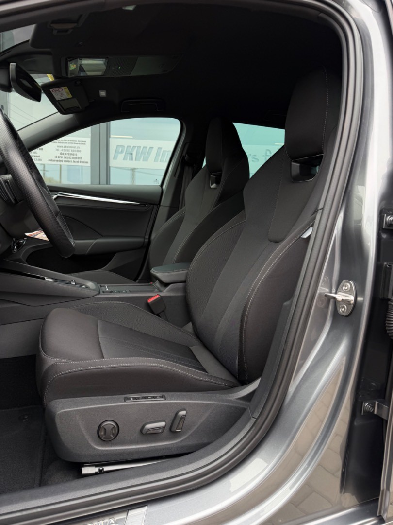 Škoda Octavia Combi 2.0TDi DSG Sport packet SK ŠPZ