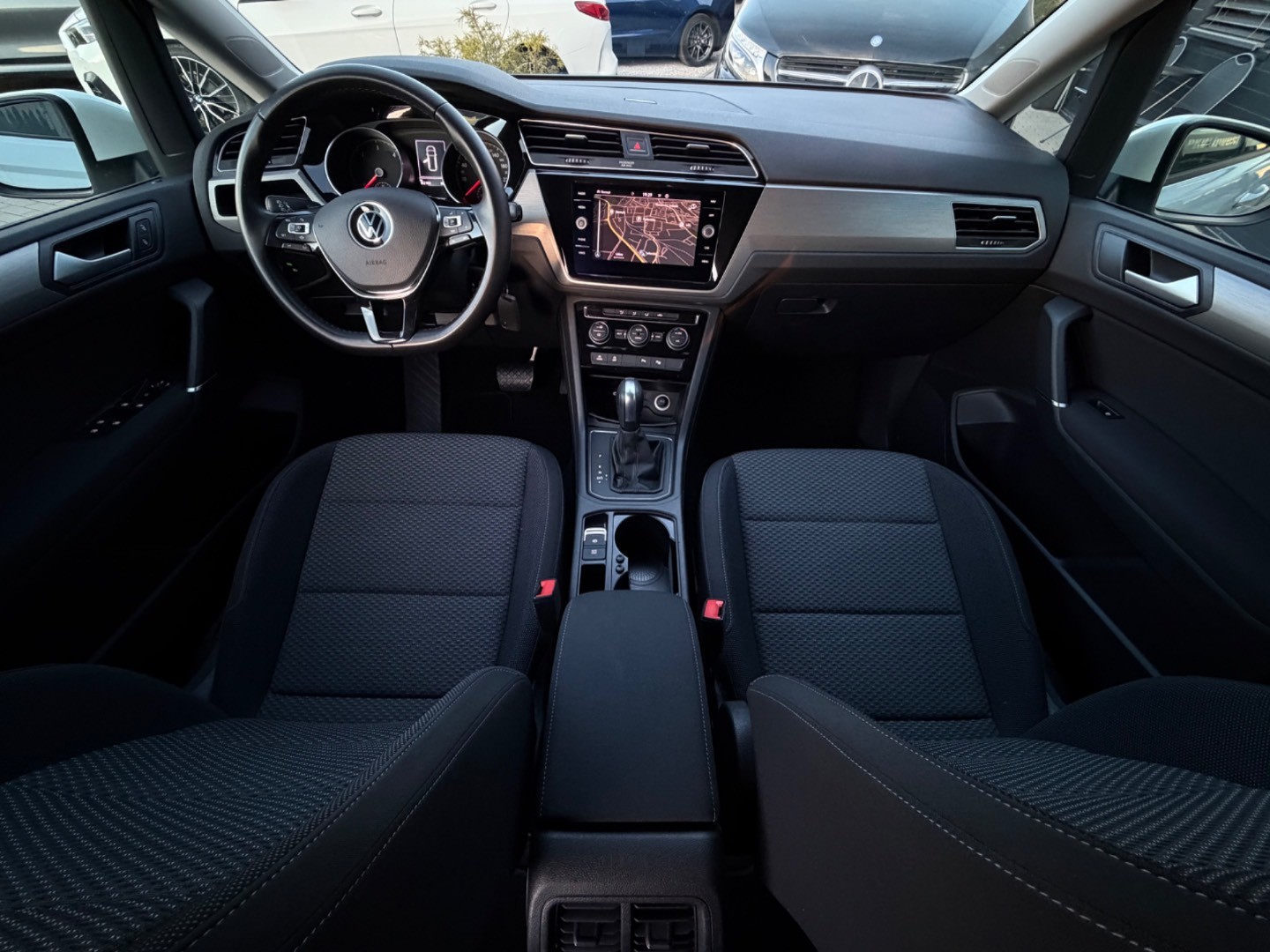 Volkswagen Touran 2.0 TDI SCR 150k Edition Comfortline DSG