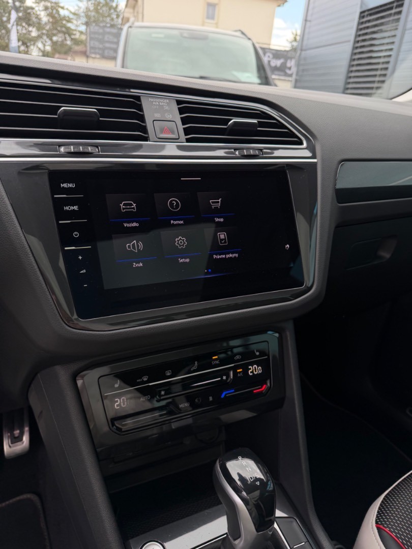 Volkswagen Tiguan 2.0TDi DSG 4Motion URBAN Edition SK ŠPZ
