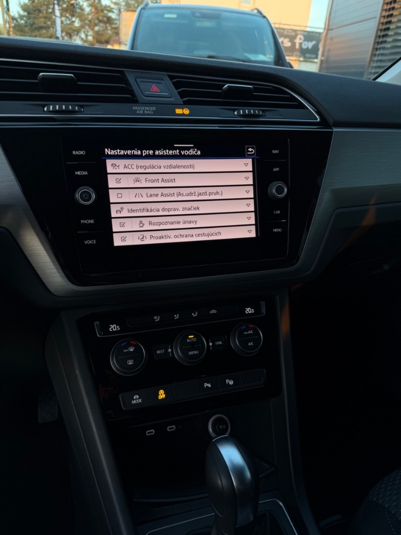 Volkswagen Touran 2.0 TDI SCR 150k Edition Comfortline DSG