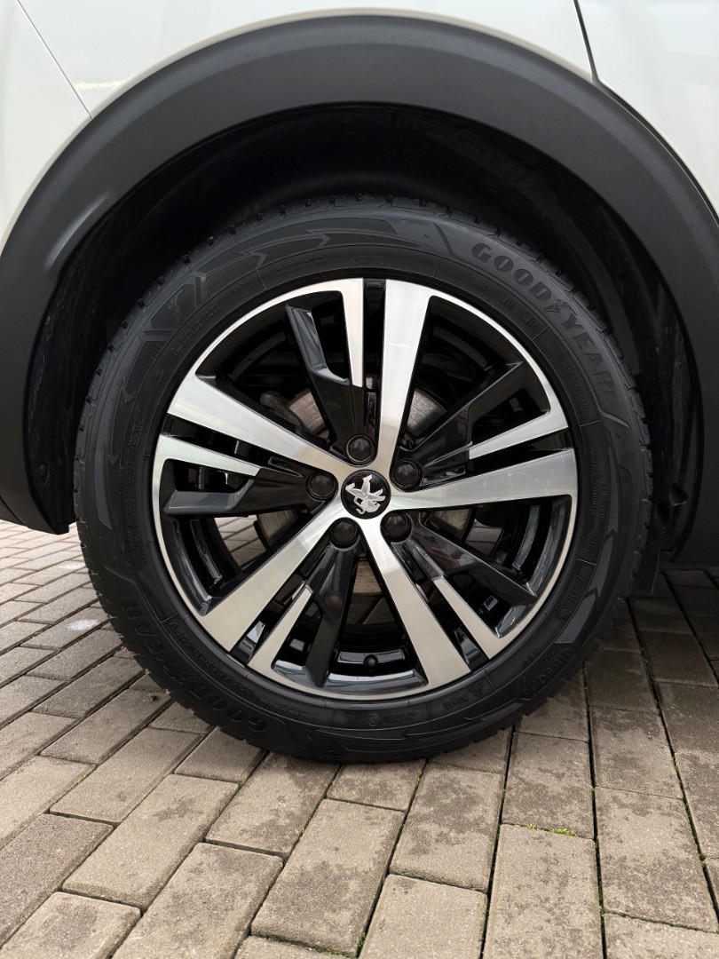 Peugeot 3008 1.6 Hybrid 225k GT A/T