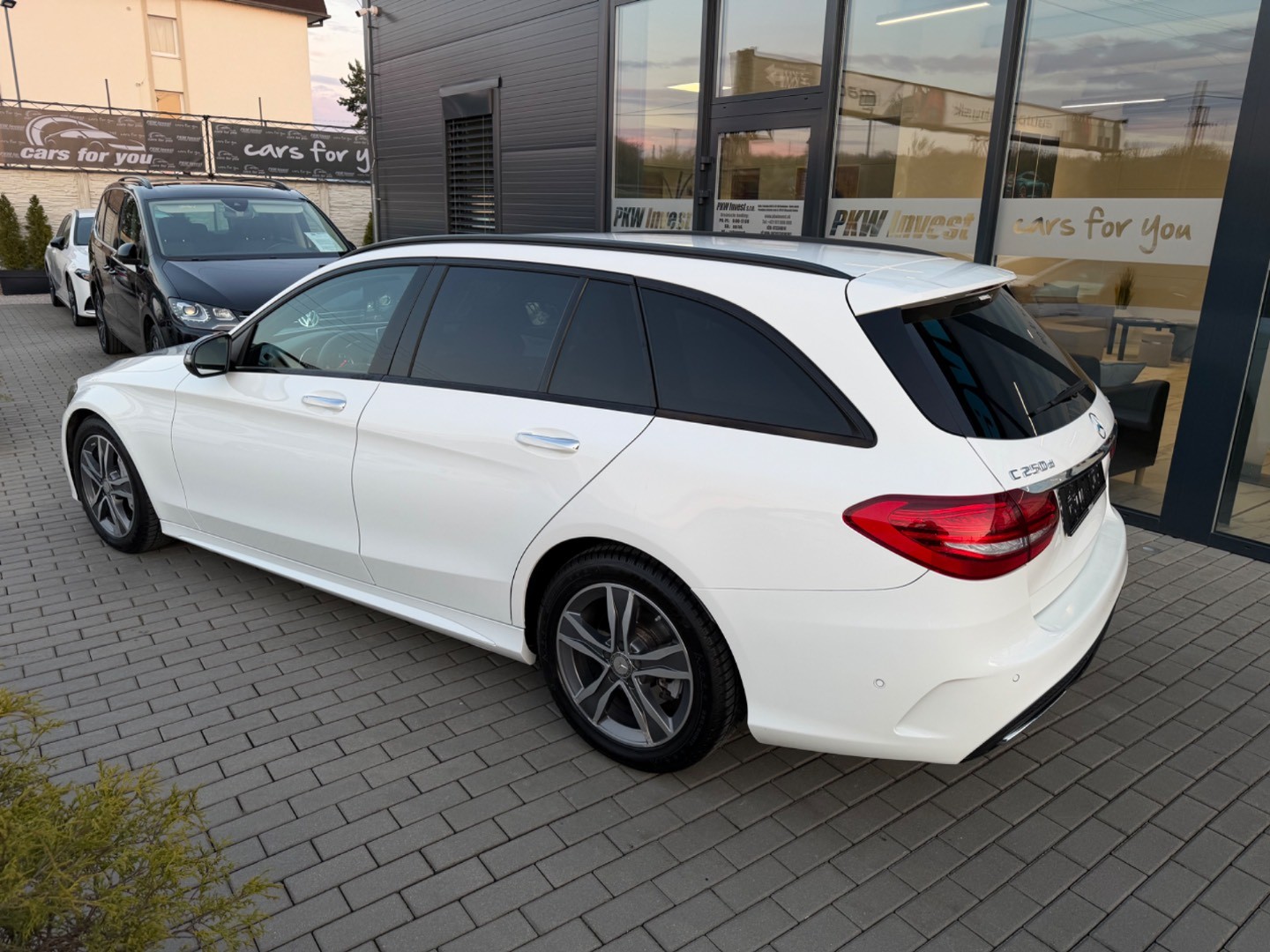 Mercedes-Benz C trieda Kombi Touring 250CDI A/T 4Matic AMG line Exclusive