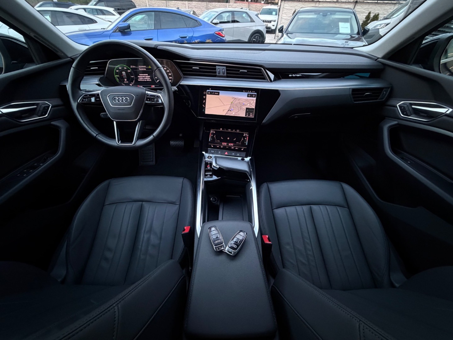 Audi E-tron 50 Quattro *Vzduch*Koža*Ťažné*