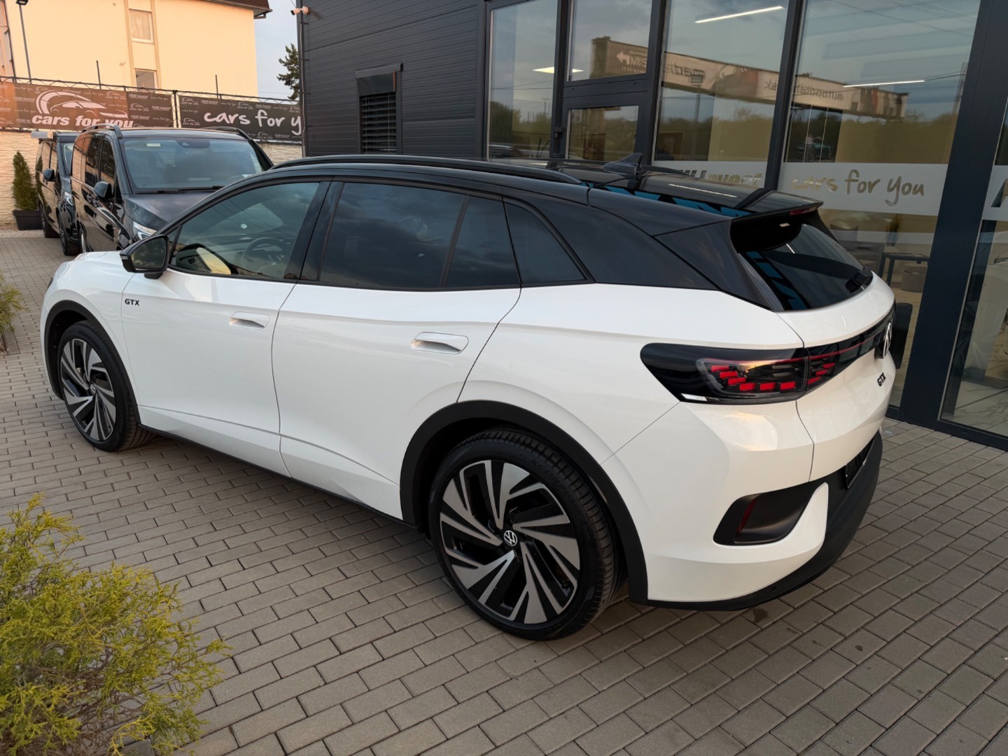 Volkswagen ID.4 GTX 4Motion 77kWh/220kW TEPELKO FULL