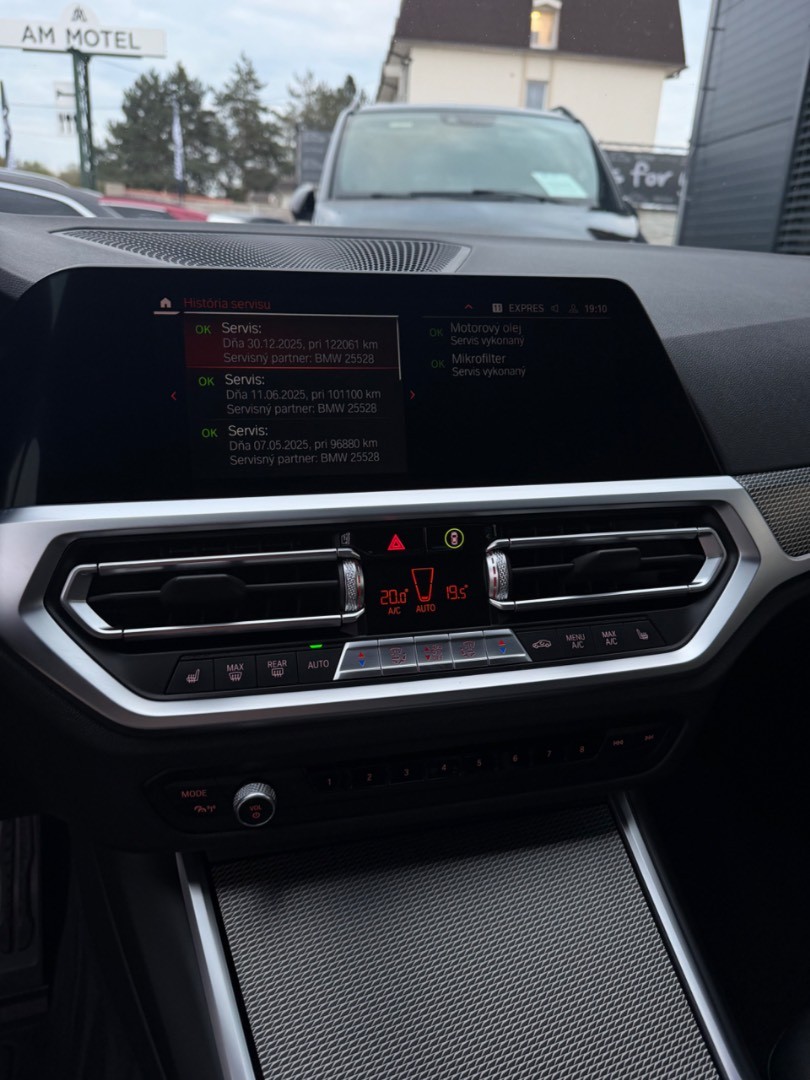 BMW Rad 3 320d mHEV x-Drive A/T M-Sport line SK ŠPZ