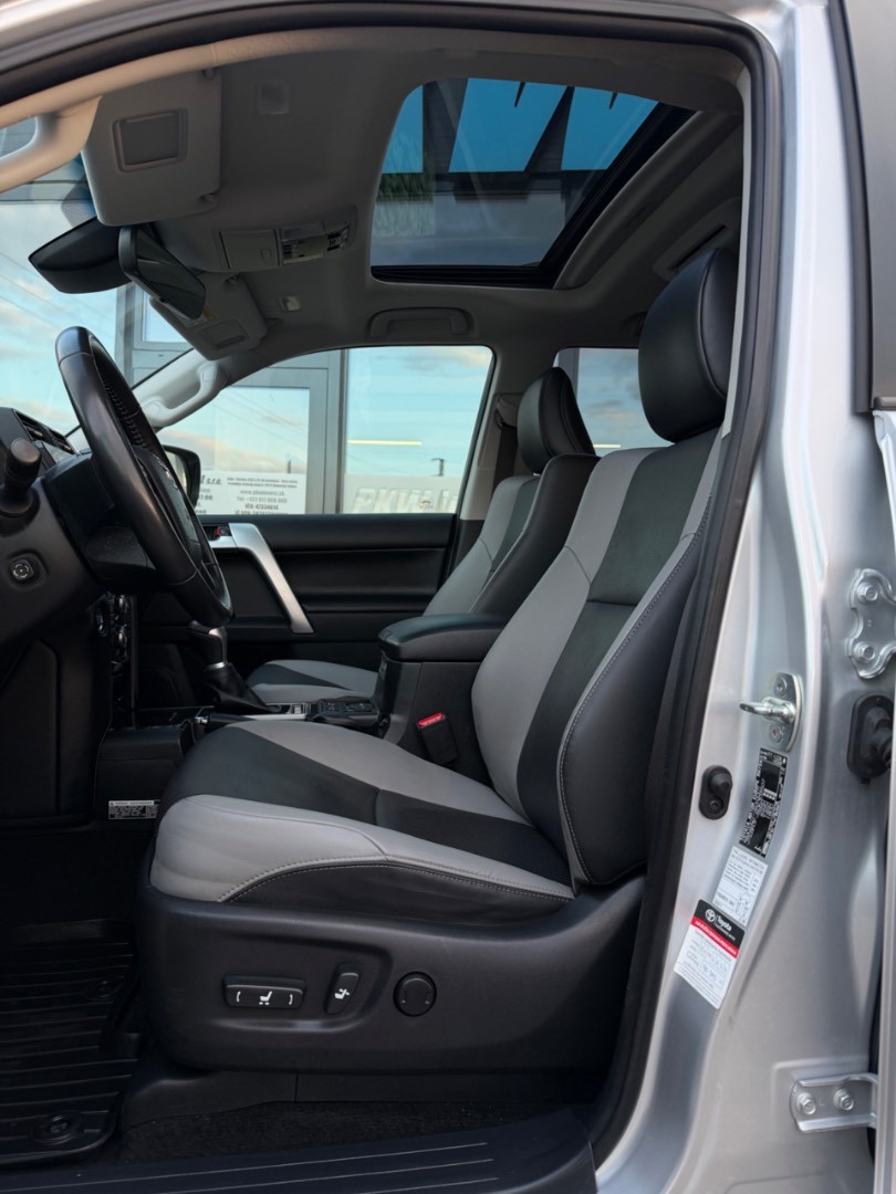 Toyota Land Cruiser 2.8 D-4D 204 Executive A/T 4×4