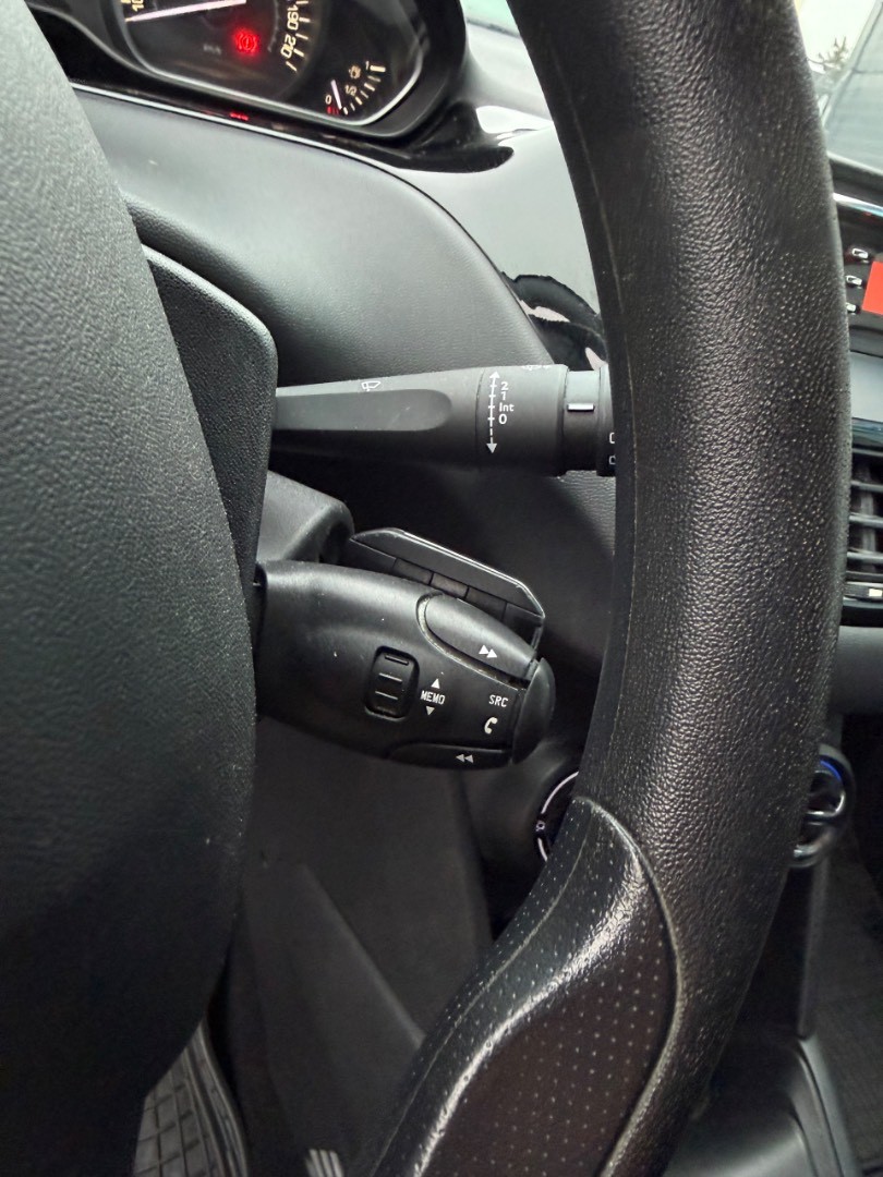 Peugeot 208 1.6 BlueHDi Active
