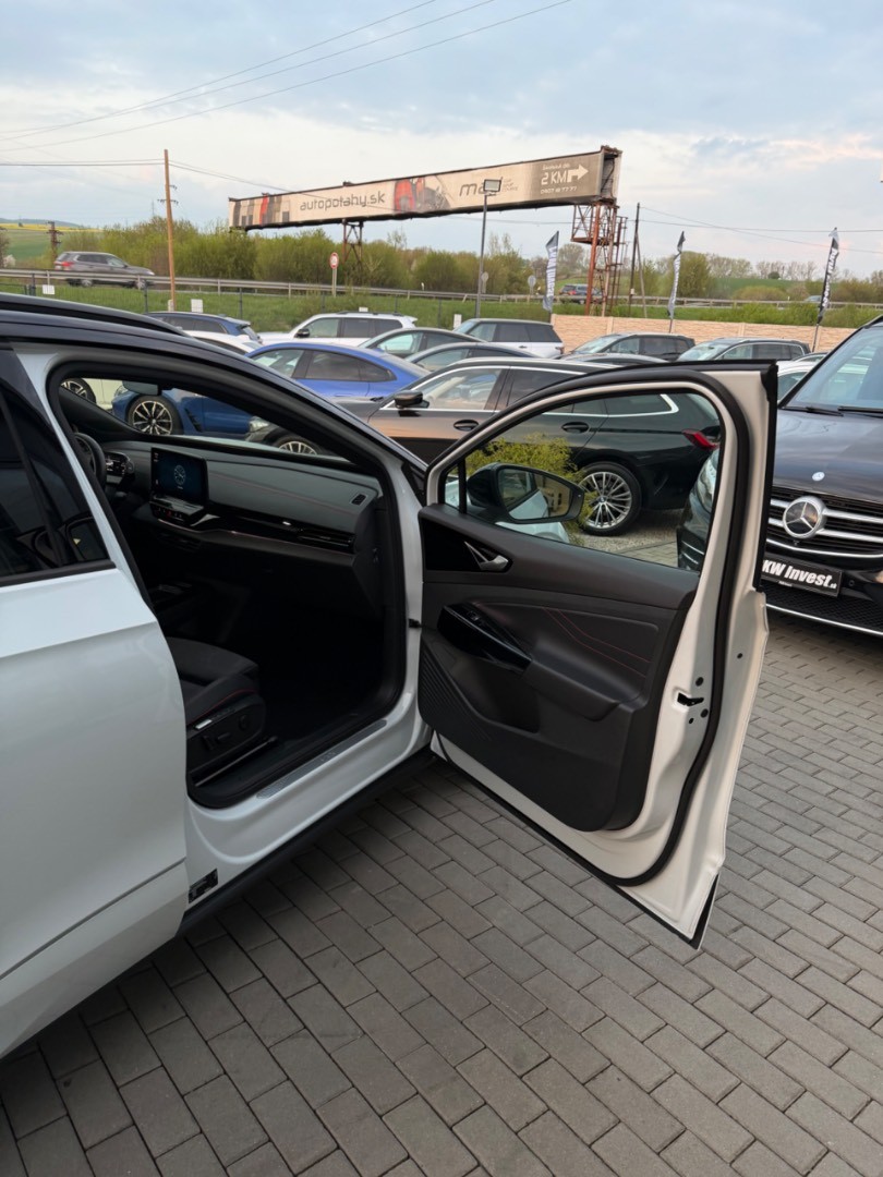 Volkswagen ID.4 GTX 4Motion 77kWh/220kW TEPELKO FULL