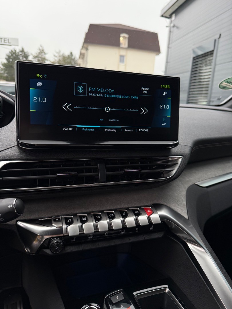 Peugeot 3008 1.6 Hybrid 225k GT A/T