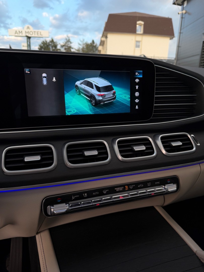 Mercedes-Benz GLE SUV 350d 4Matic A/T *KUPOVANÉ V SR*