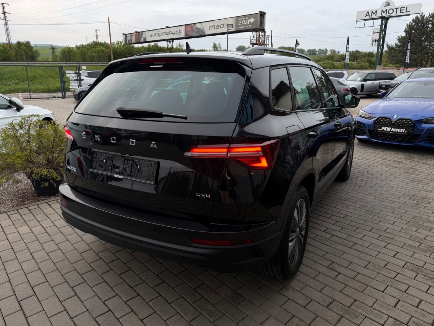 Škoda Karoq 2.0TDi DSG 4×4 TOUR Edition *VIRTUAL*ŤAŽNÉ*WEBASTO*