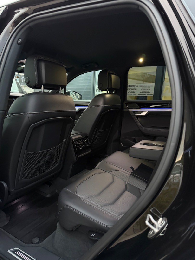 Volkswagen Touareg 3.0TDi V6 4Motion Tiptronic R-line KUPOVANÉ v SR