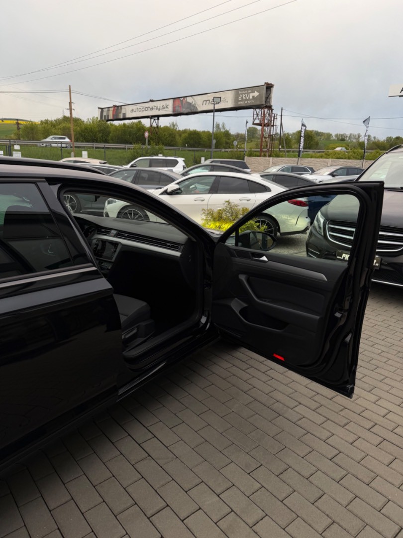 Volkswagen Passat Variant 2.0 TDI EVO Business DSG