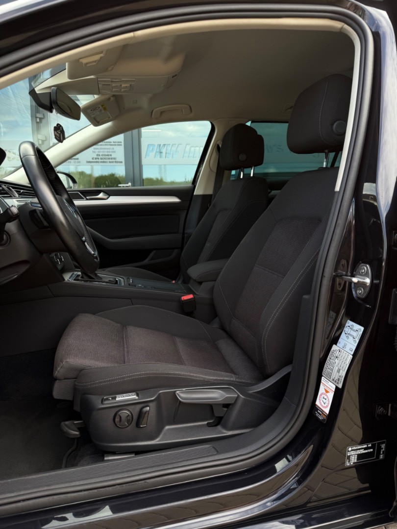 Volkswagen Passat Variant 2.0TDi DSG Head-up*Matrix*Ťažné