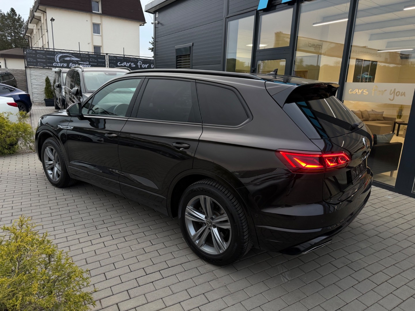 Volkswagen Touareg 3.0TDi V6 4Motion Tiptronic R-line KUPOVANÉ v SR