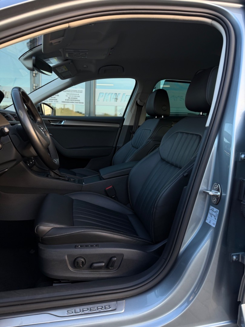 Škoda Superb Combi 1.4TSi DSG PHEV 160kW *VIRTUAL*ŤAŽNÉ*MODE*