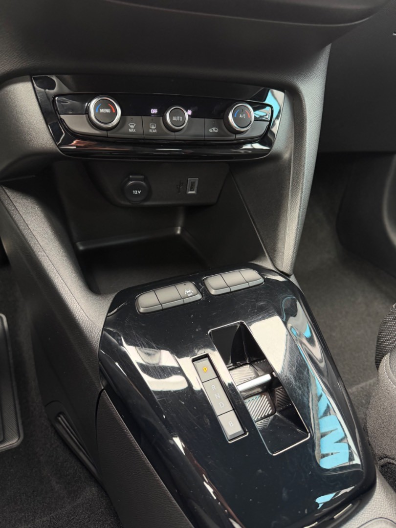 Opel Corsa e Elektro 115kW SOH 96,3%