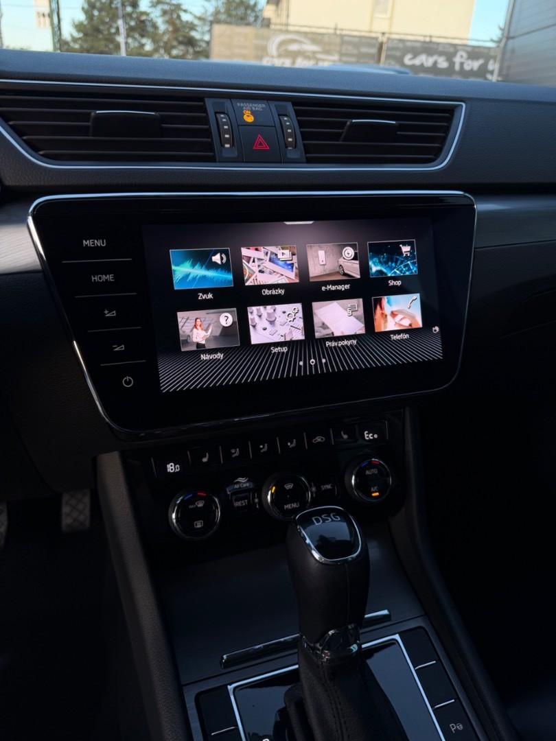 Škoda Superb Combi 1.4TSi DSG PHEV 160kW *VIRTUAL*ŤAŽNÉ*MODE*