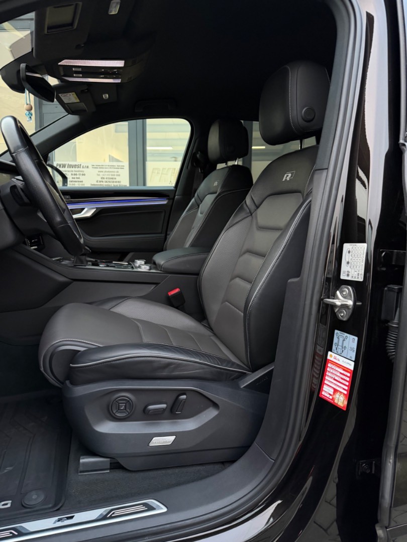 Volkswagen Touareg 3.0TDi V6 4Motion Tiptronic R-line KUPOVANÉ v SR