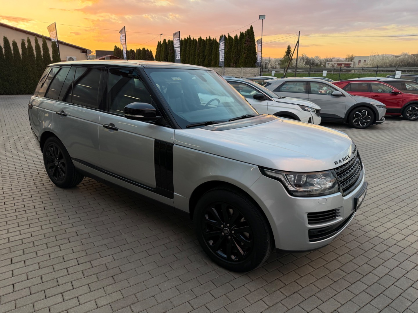 Land Rover Range Rover 3.0L TDV6 A/T