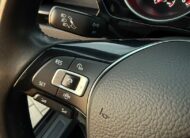 Volkswagen Touran 2.0TDi DSG Highline 7MIESTNY *ŤAŽNÉ*